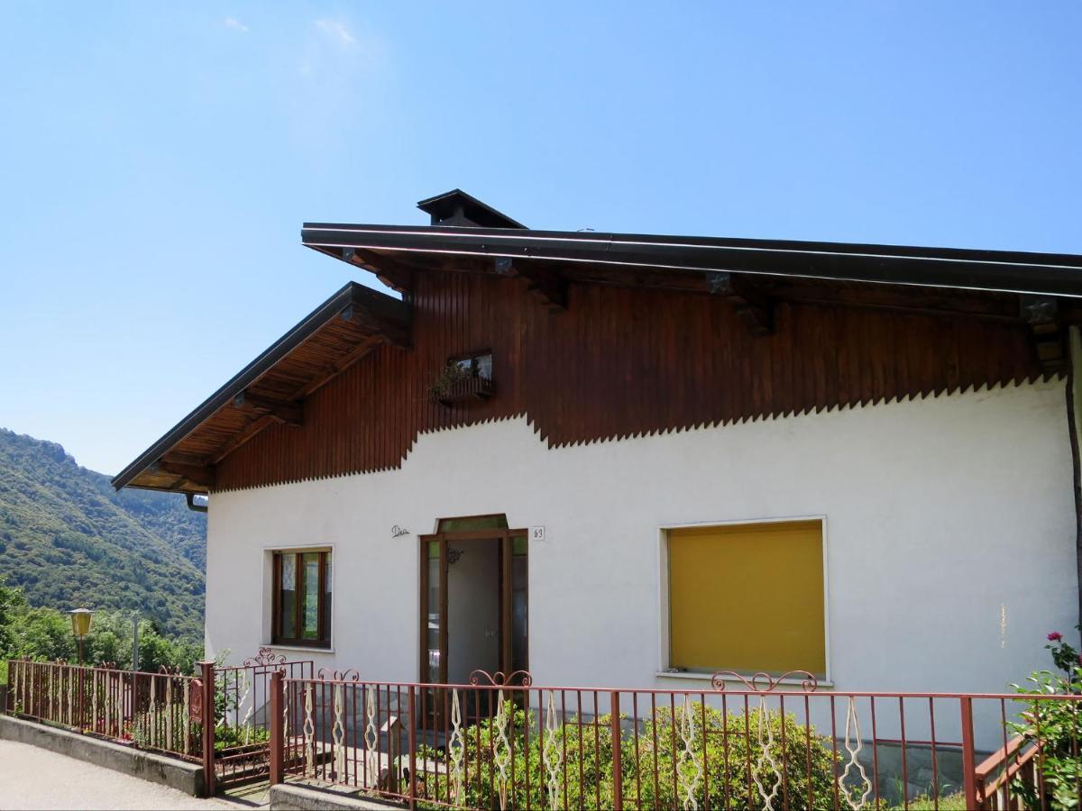 Appartamento Locazione Turistica Dea Aurano Esterno foto
